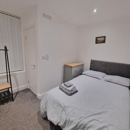 Beautiful Double Bedroom Liverpool Eksteriør billede